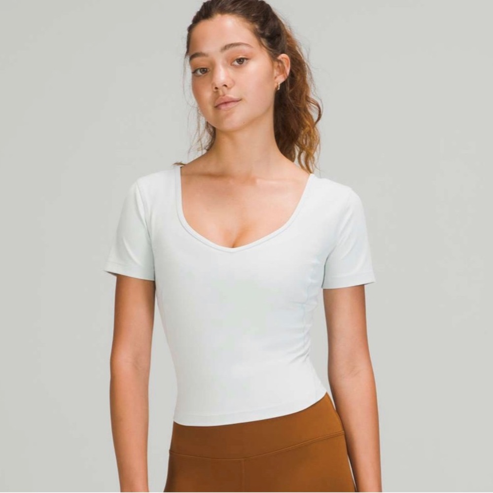NWOT Lululemon Align T-shirt